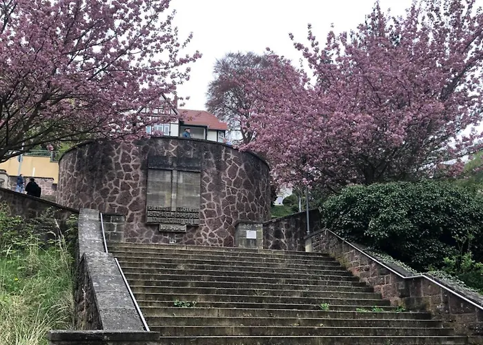 Marktresidenz Eisenach- Stilvolle Maisonette Mit 3 Zimmern Und 2 Baedern