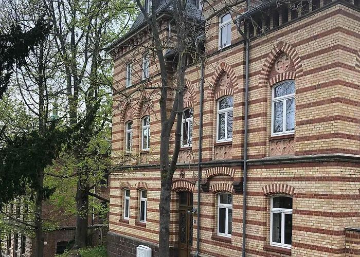 Marktresidenz Eisenach- Stilvolle Maisonette Mit 3 Zimmern Und 2 Baedern