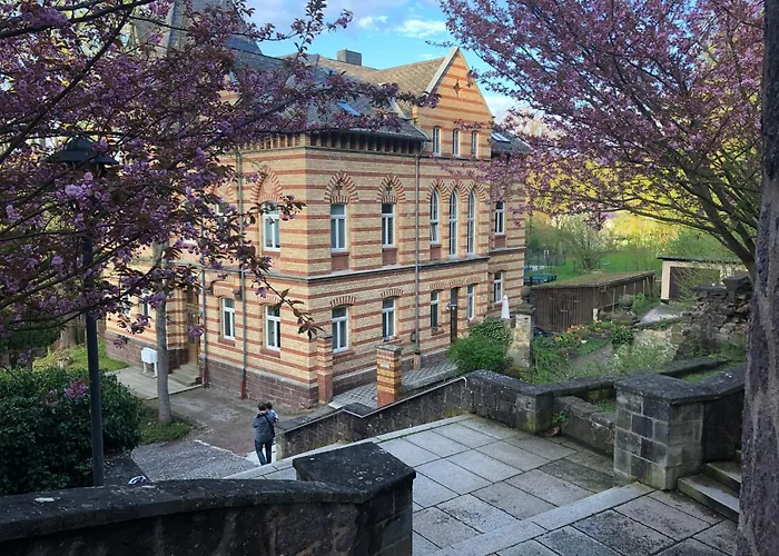 Marktresidenz Eisenach- Stilvolle Maisonette Mit 3 Zimmern Und 2 Baedern