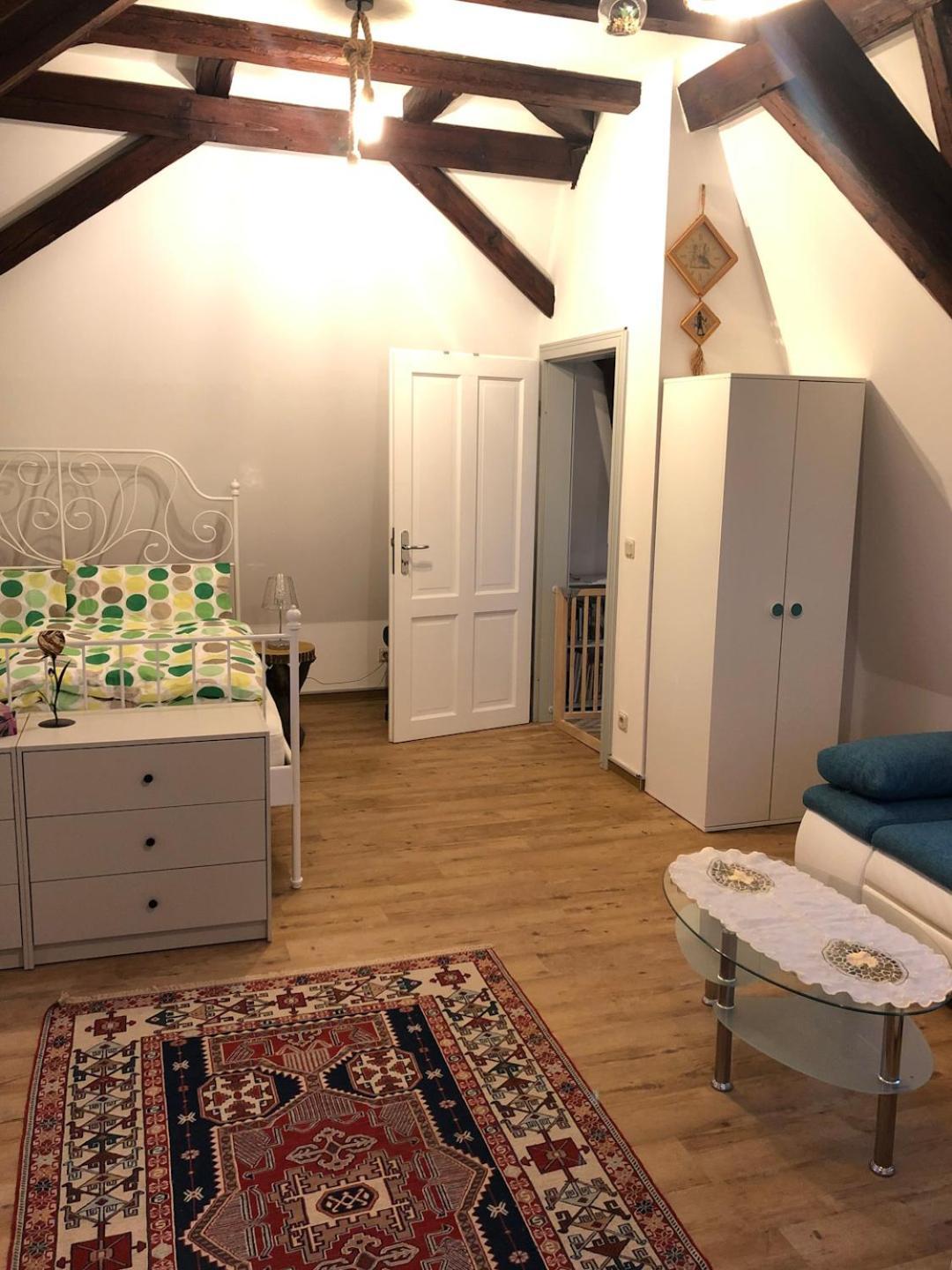 Marktresidenz Eisenach- Stilvolle Maisonette Mit 3 Zimmern Und 2 Baedern Eisenach
