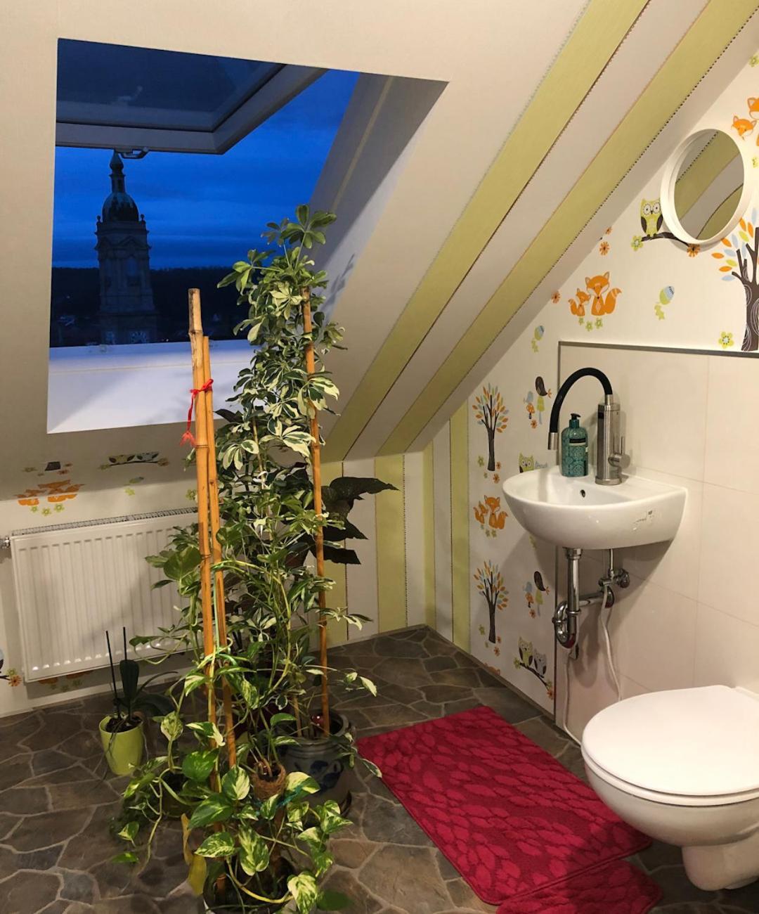 Apartment Marktresidenz Eisenach- Stilvolle Maisonette Mit 3 Zimmern Und 2 Baedern