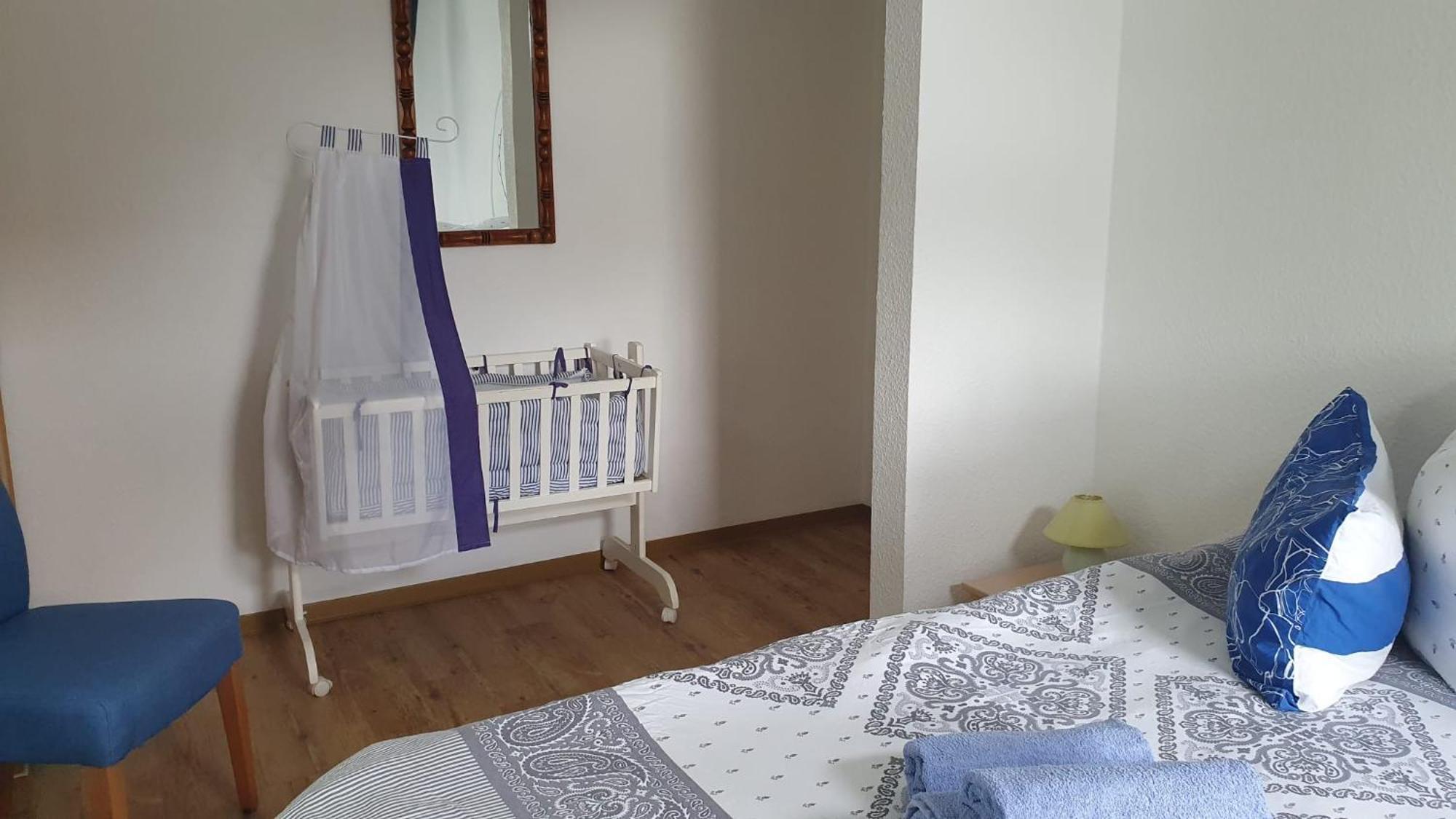 Marktresidenz Eisenach- Stilvolle Maisonette Mit 3 Zimmern Und 2 Baedern Apartment *
