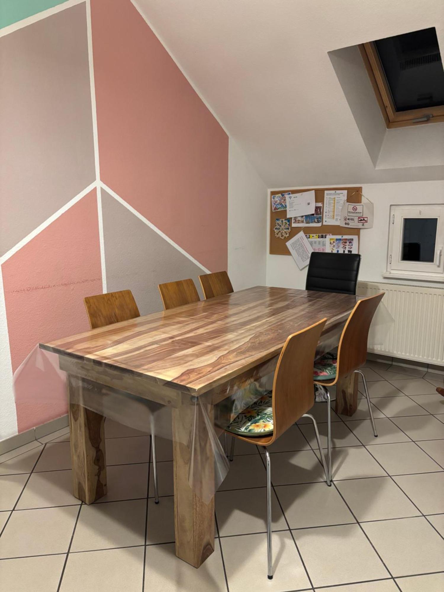 Marktresidenz Eisenach- Stilvolle Maisonette Mit 3 Zimmern Und 2 Baedern
